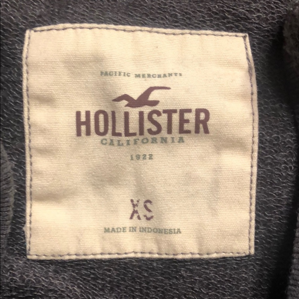 Hollister Grey Rhinestone Sweater - Picture 3 of 3